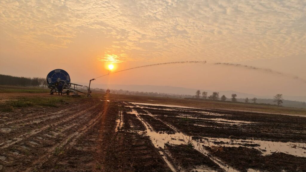 Quản lý và kiểm soát không khí trong hệ thống tưới cuộn ống